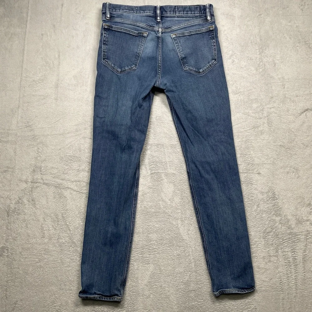 Banana Republic Slim Fit Jeans Mens 31x32 Blue Distressed Stretch Denim